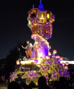 夜のパレード